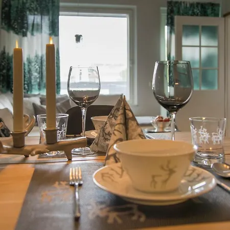 Vasko Luxurious Suites, Nouka *