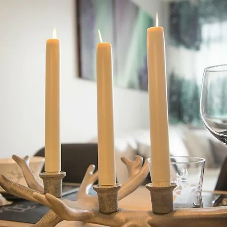 Vasko Luxurious Suites, Nouka *