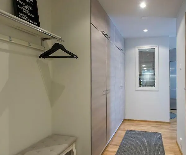 Vasko Luxurious Suites, Nouka