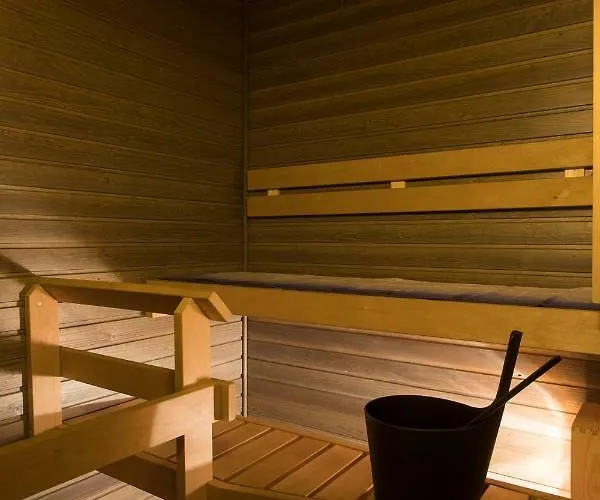 Διαμέρισμα Vasko Luxurious Suites, Nouka