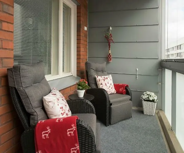 Vasko Luxurious Suites, Nouka Διαμέρισμα Ροβανιέμι