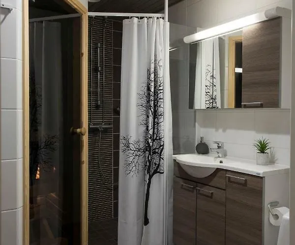 Vasko Luxurious Suites, Nouka Διαμέρισμα Ροβανιέμι